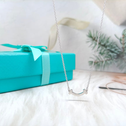 MINI SMILE PEDANT NECKLACE