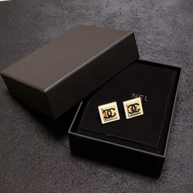 CC LIGHT GOLD AND WHITE ENAMEL SQUARE EARRINGS