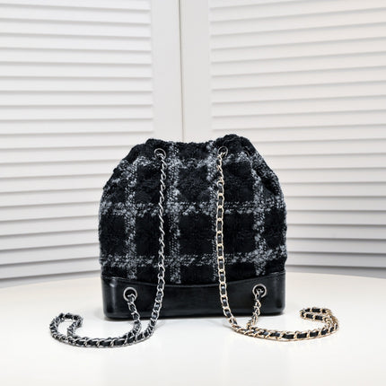 GABRIELLE BACKPACK 8051 BLACK AND GRAY CHECKERED