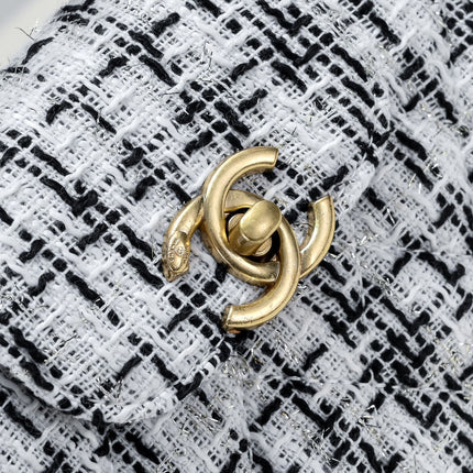 TWEED FABRIC 19CM 6170 WHITE