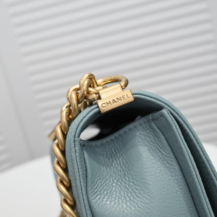 CAVIAR BOY BAG MEDIUM 67086 TURQUOISE
