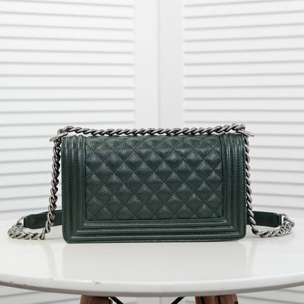 CAVIAR BOY BAG MEDIUM 67086 MOSS GREEN