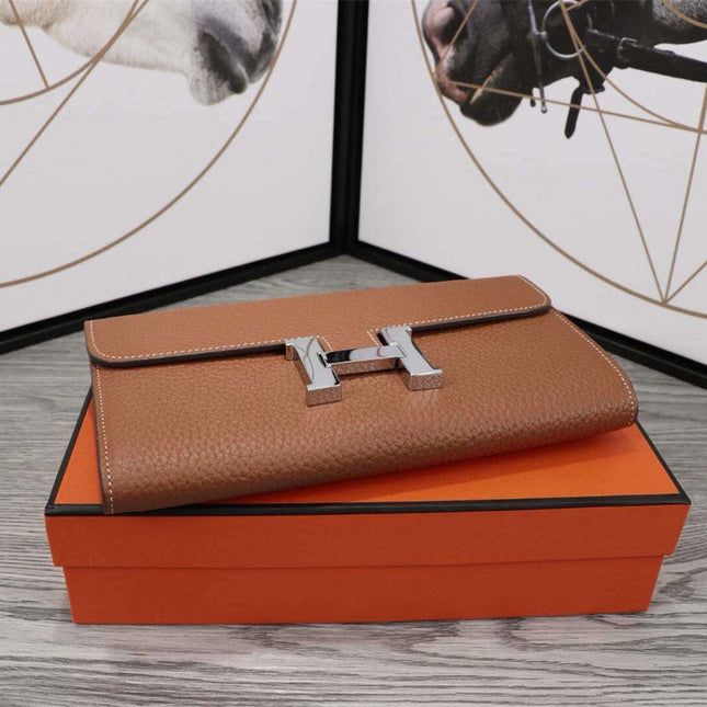 HM CLUTCH CONSTANCE 20.5 BROWN CALFSKIN SILVER HARDWARE