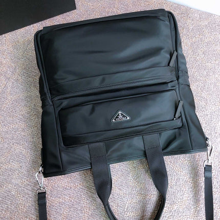 TOTE BAG 38 IN BLACK RE-NYLON AND SAFFIANO LEATHER TRIM