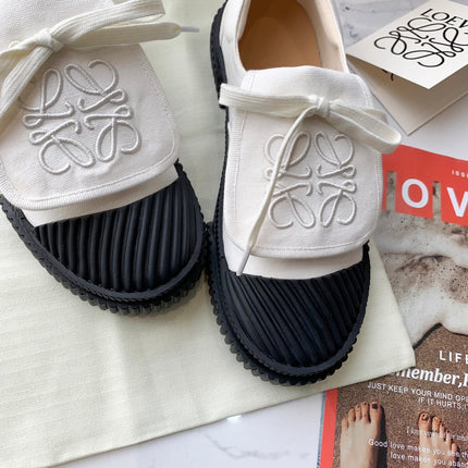 LOEWE 26S ANAGRAM FLAP SNEAKERS IN WHITE CANVAS