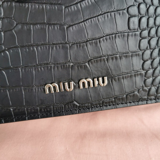 LADY 20 HANDBAG IN CROCODILE PATTERN BLACK CALFSKIN