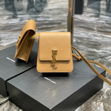 KAIA 18 HANDBAG IN YELLOW CREAM CALFSKIN