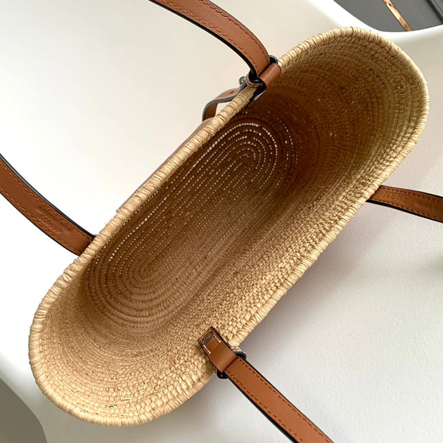 LOEWE 25S BASKET BAG 30 IN NATURAL MIX BROWN RAFFIA CALFSKIN SHOULDER STRAP