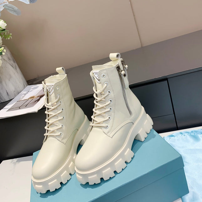 PRADA 25S SNOW BOOTS  IN WHITE CALFSKIN