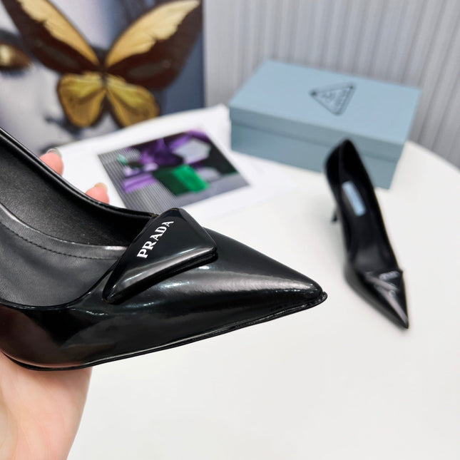 PRADA 26S POINTED TOE PUMPS STILETTO HEEL 95MM IN BLACK PATENT CALFSKIN LOGO