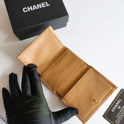 CC TRIFOLD PURSE 12 AMBER GRAINED CALFSKIN GOLD ICON