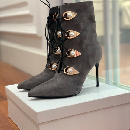 BALMAIN 26S BOOT 95 MM IN CHARCOAL GREY SUEDE PEARL BUTTON