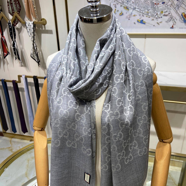 GUCCI 25S SCARF 200 IN CASHMERE SILK 706564
