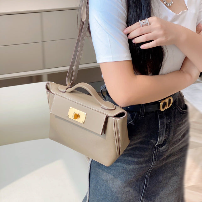 MINI 24/24 21CM IN TOGO ETOUPE EVERCOLOR CALFSKIN GOLD KELLY BUCKLE