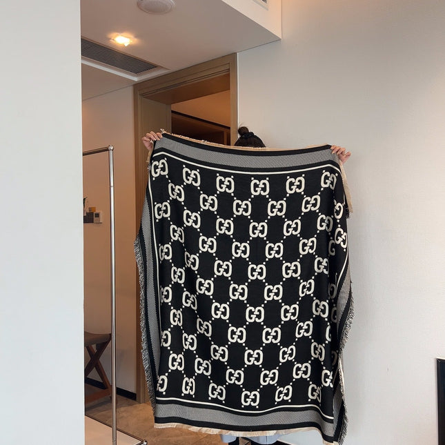 SQUARE SCARF 140 CM IN BLACK MIX WHITE SILK CASHMERE  401511