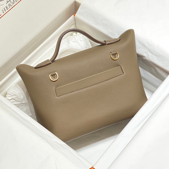 HM 26S 24/24 29CM IN BROWN EVERCOLOR CALFSKIN GOLD KELLY BUCKLE