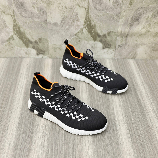 HM FLEX SLIP-ON SNEAKER BLACK AND WHITE WOVEN FABRIC