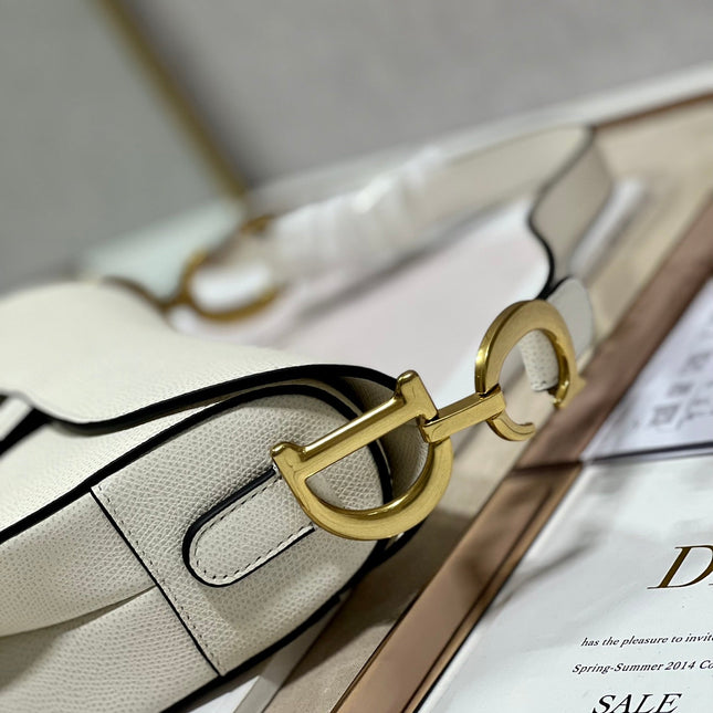 DIOR 26S SADDLE BAG 19 IN WHITE CALFSKIN