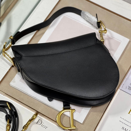 DIOR 26S SADDLE BAG 25 IN BLACK CALFSKIN GOLD-TONE HARDWARE