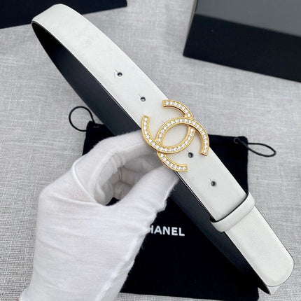 CC 26S BELT 30 MM IN WHITE CALFSKIN GOLD HARDWARE 661509