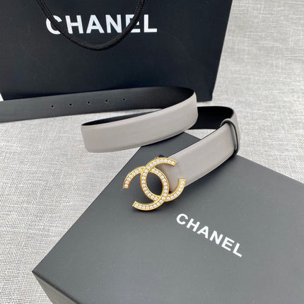 CC 26S BELT 30 MM IN GREY CALFSKIN GOLD HARDWARE 661511