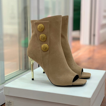 BALMAIN 26S OPEN-TOE BOOTS 95 MM IN LIGHT BROWN SUEDE