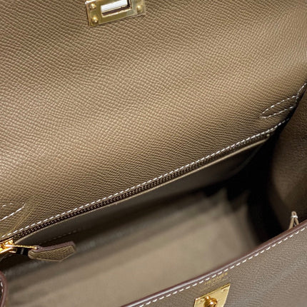 KELLY 25CM IN ETOUPE EPSOM CALFSKIN GOLD HARDWARE