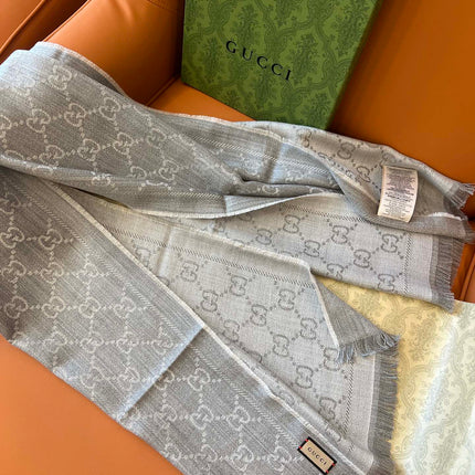 GUCCI 25S SCARF 180 IN WOOL 644856