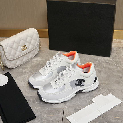 CC TRAINER TRIPLE WHITE SILVER SUEDE