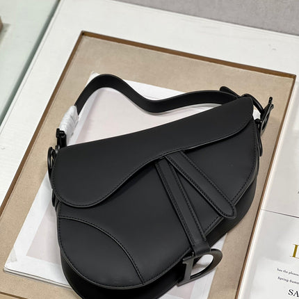 DIOR 26S SADDLE BAG 25 IN BLACK CALFSKIN