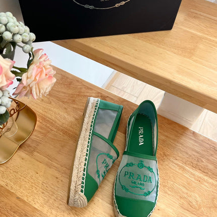 PRADA 26S EMBROIDERED LOGO ESPADRILLE FLATS IN GREEN MESH AND CALFSKIN