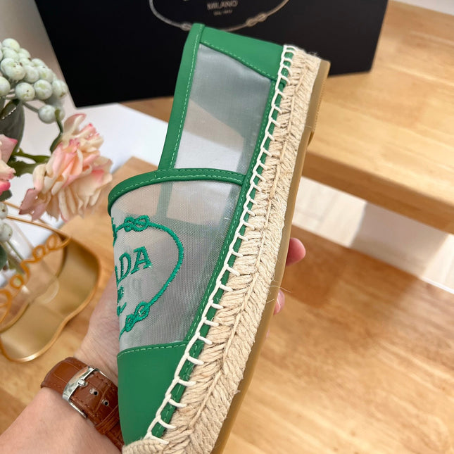PRADA 26S EMBROIDERED LOGO ESPADRILLE FLATS IN GREEN MESH AND CALFSKIN