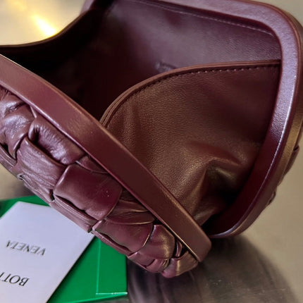 KNOT 19 IN BAROLO LAMBSKIN