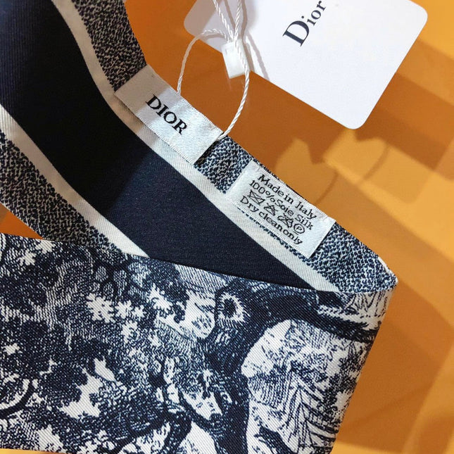 DIOR 26S SCARF 105CM IN SILK 311649