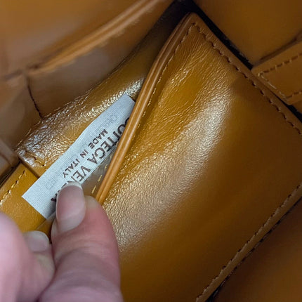 CANDY ARCO TOTE 20 IN RAW SIENNA SOFT LAMBSKIN