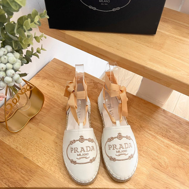 PRADA 26S LACE UP ESPADRILLE FLATS IN CREAM WHITE CALFSKIN