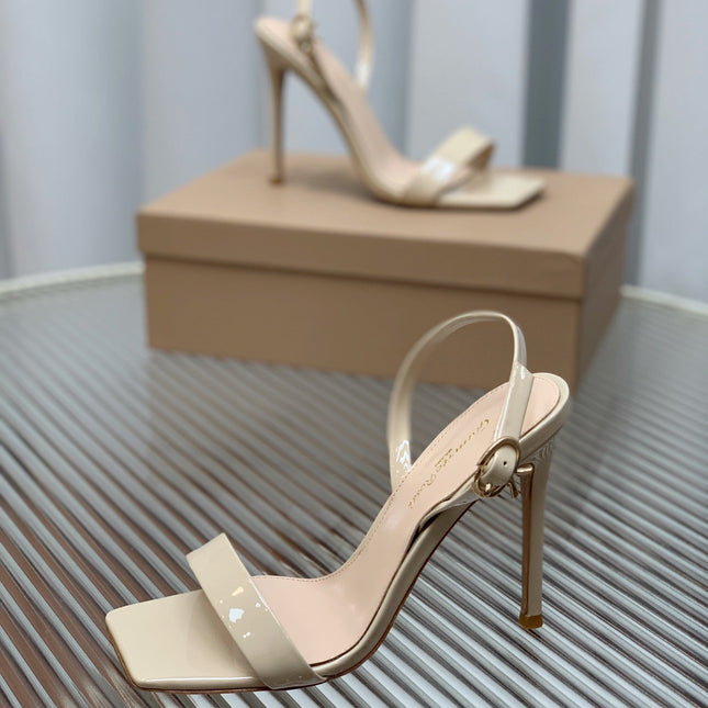 GIANVITO ROSSI 26S RIBBON HEELS 105 MM IN LIGHT BEIGE PATENT LAMBSKIN