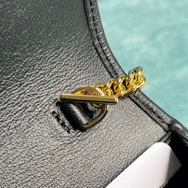 BLONDIE SHOULDER BAG 21 IN BLACK CALFSKIN GOLD HARDWARE