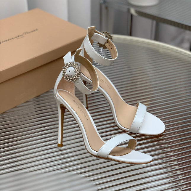 GIANVITO ROSSI 26S HIGH HEEL SANDALS 105 MM IN WHITE LAMBSKIN WITH CRYSTAL BUCKLE