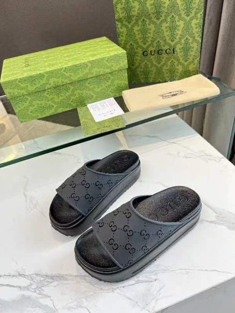 PLATFORM SANDALS IN BLACK MONOGRAM IMPORTED TPU
