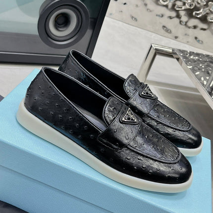 PRA OSTRICH PATTERN LOAFERS BLACK CALFSKIN