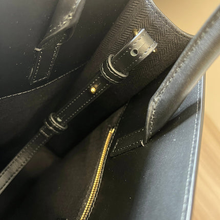 STANDARD A4 TOTE BAG IN BLACK CALFSKIN
