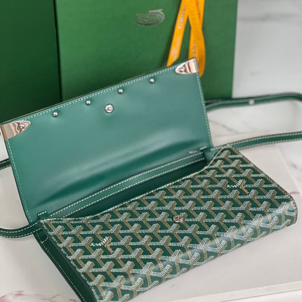 MONTE-CARLO PM CLUTCH 25 IN GREEN GOYARDINE CANVAS