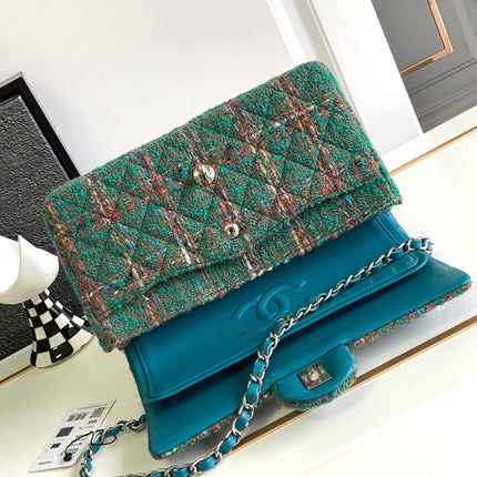 CC MEDIUM 25 CLASSIC BAG IN GREEN FOREST WOOL TWEED