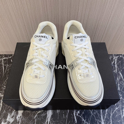 CHANEL 26S SNEAKER 35 MM IN WHITE FABRIC AND CREAM WHITE CALFSKIN LOW TOP