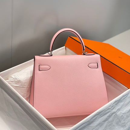 KELLY 28CM IN ROSE SAKURA SWIFT CALFSKIN SILVER HARDWARE