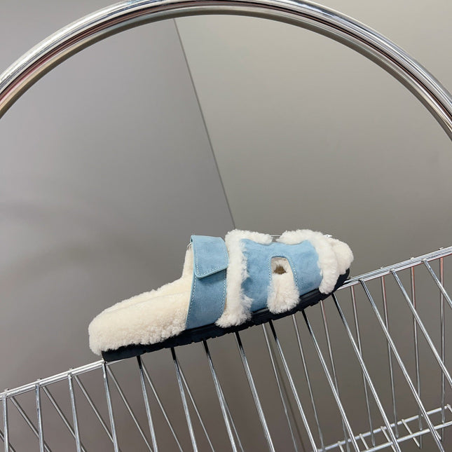 HM 26S SANDAL IN CREAM WHITE WOOL AND BLUE SUEDE