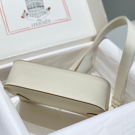 HM JYPSIERE SHOULDER BAG 23 IN BEIGE CALFSKIN SILVER HARDWARE