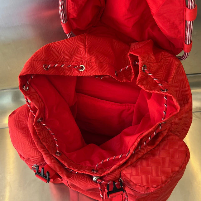 ALTO 42 BACKPACK IN CHERRY RED JACQUARD FABRIC