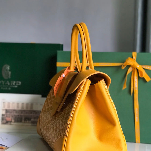 SAIGON SOUPLE BAG 34 IN YELLOW GOYARDINE CANVAS AND CALFSKIN